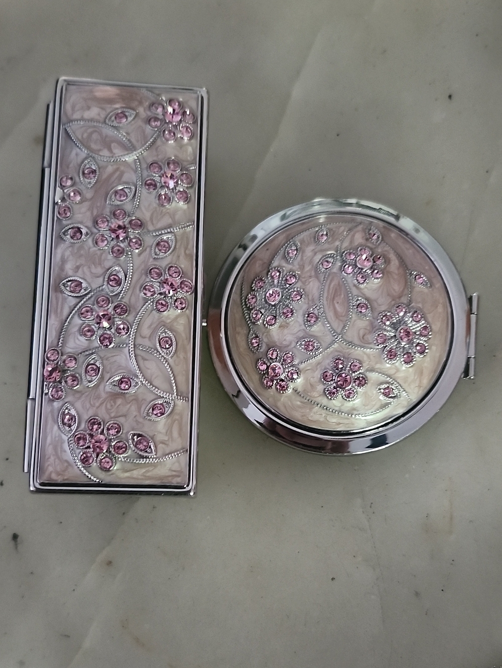 Argento SC Embellished Pink Crystal Floral Compact & Lipstick Case Set